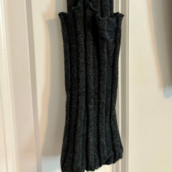 Philosophy Ribbed Knit Dark Gray Sweater Wom… - Picture 6 of 10